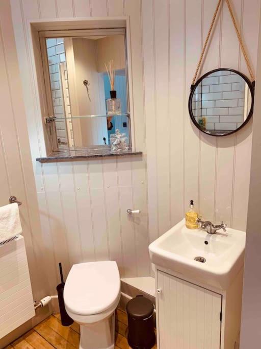 Appartamento Luxury Penthouse, In The Heart Of Uppermill, Saddleworth